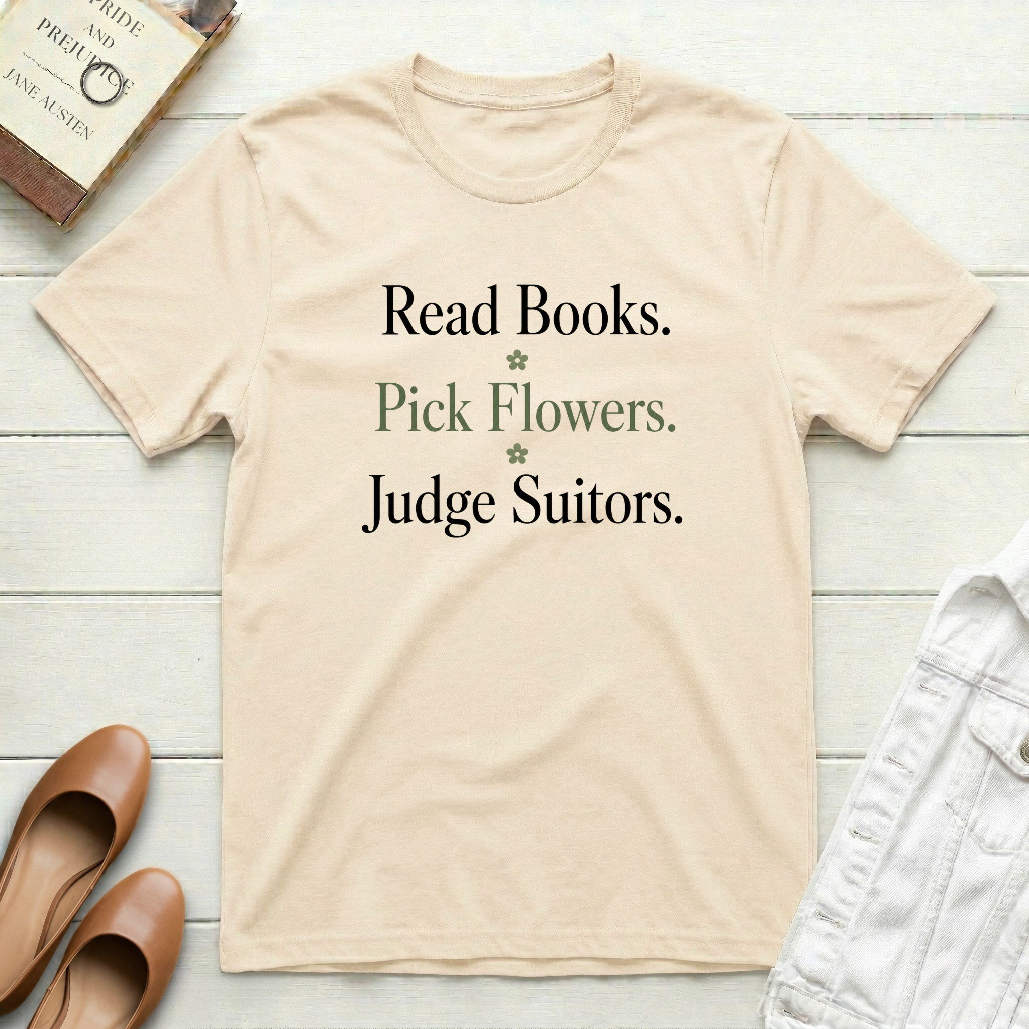 Read Books. Judge Suitors. T‑Shirt
